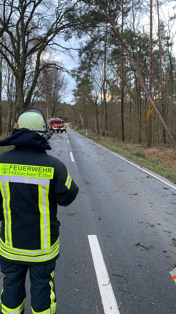 Hilfeleistung Hilfeleistung